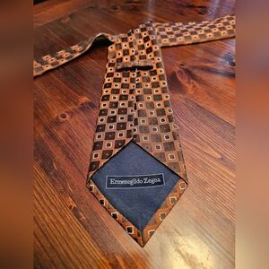 Ermenegildo Zegna 100% silk tie in brand new condition
